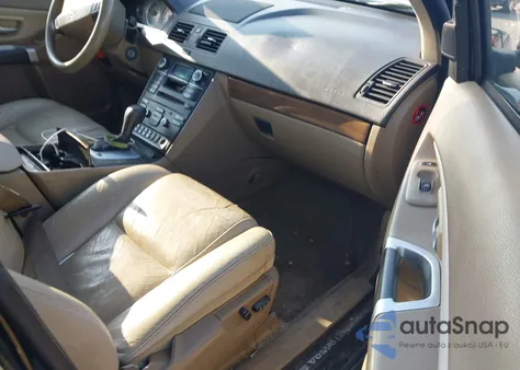 2011 Volvo Xc90 3.2 z USA, uszkodzony, nr VIN YV4952CY1B1603619